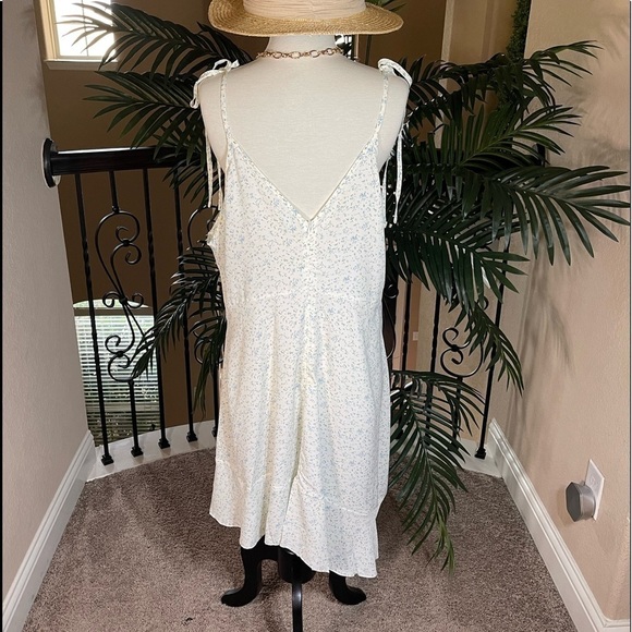 Bohemian Casual Spaghetti Straps Cami Midi Dress - Picture 8 of 9